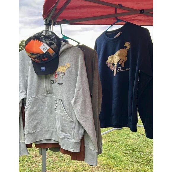 Custom Ford Bronco Vintage Quilt Sweatshirt - Picture 5 of 9